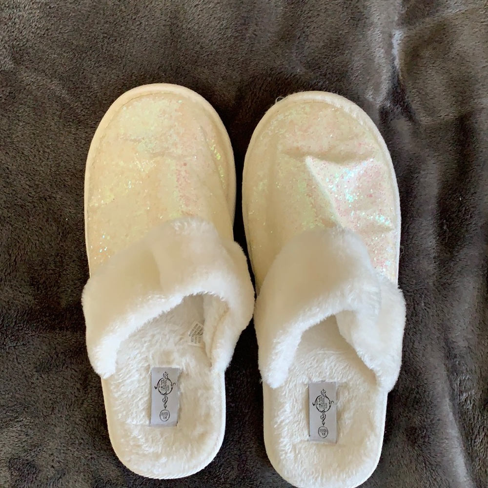 White sparky slippers - Picture 1 of 2